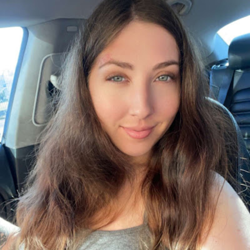Meet your Posher, Cierra